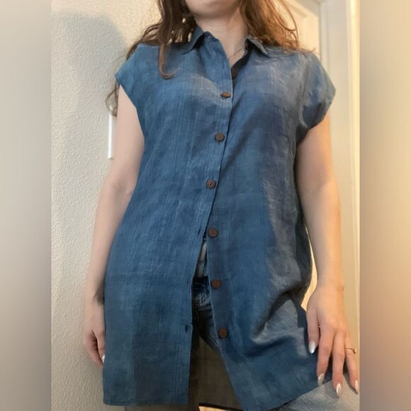 Rover & Kin Silk Button Down Tunic Top Size Small Oversized - Picture 6 of 6